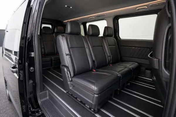 Maxi Taxi interior headroom and legroom comfort